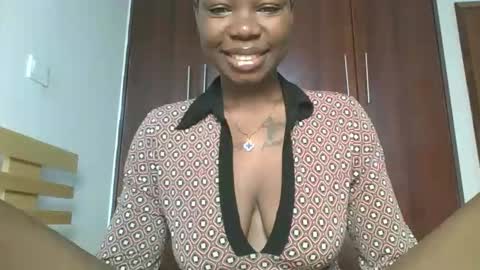 Snapshot of carlyscoop chatting on 04/14/26, 08:09 carlyscoop online show from 04/14/26, 08:09