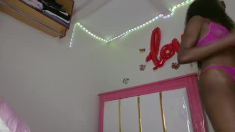 Snapshot of carlysinx chatting on 02/26/26, 01:54 CarlyIndependent Model online show from 02/26/26, 01:54