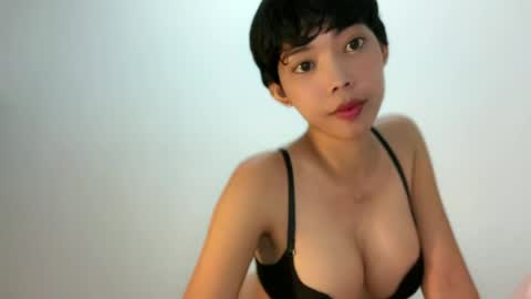 Snapshot of carmelasexmachinex chatting on 06/13/26, 06:00 carmela online show from 06/13/26, 06:00