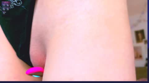 carmen__crybaby online show from 05/23/26, 09:08