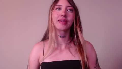 carmennrusso online show from 07/09/26, 09:19