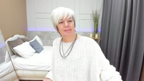 Carmen online show from 12/09/24, 03:07