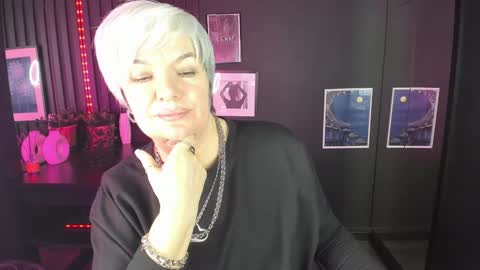 Carmen online show from 01/04/25, 02:46