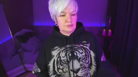 Carmen online show from 01/06/25, 08:28