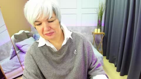 Carmen online show from 01/11/25, 08:43