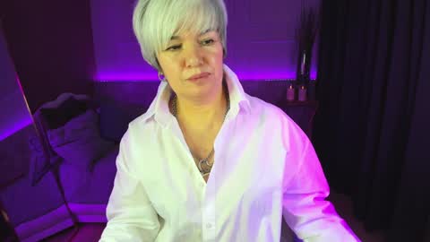 Carmen online show from 01/11/25, 11:56