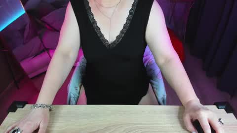 Carmen online show from 02/17/25, 11:53