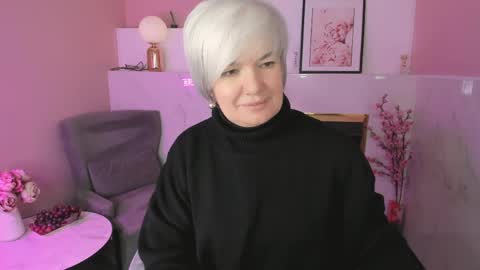 Carmen online show from 04/19/26, 08:55