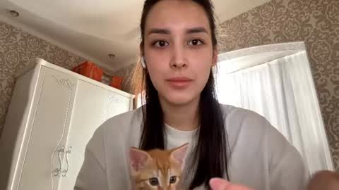Kim online show from 06/20/26, 06:05