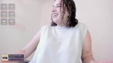 carmesix__ online show from 01/16/26, 03:49