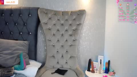 Caro Fisher online show from 01/15/26, 01:05