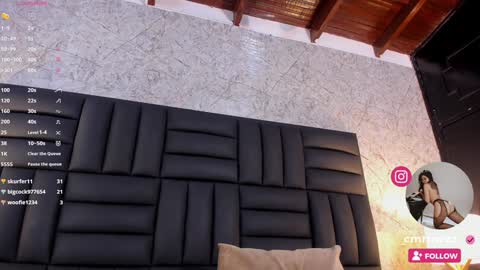 Snapshot of caro_martinezz chatting on 02/04/25, 07:51 online show from 02/04/25, 07:51