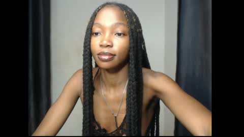 caroline online show from 04/06/26, 03:37