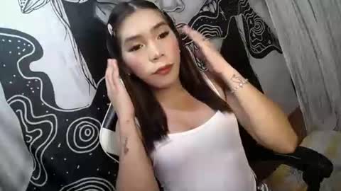 Snapshot of carol_linaxxx chatting on 11/14/25, 12:04 Carolina online show from 11/14/25, 12:04