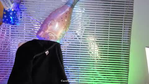 Char online show from 10/18/25, 03:09