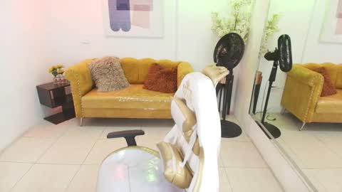 CAROLINA.  online show from 04/02/26, 12:36