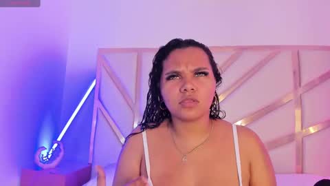 carolina_evannss online show from 10/20/25, 11:43