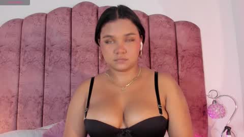 carolina_evannss online show from 02/01/26, 03:49