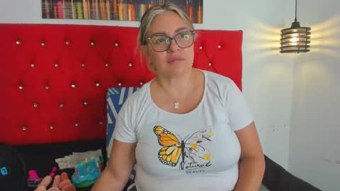 Carolina online show from 10/06/25, 05:10