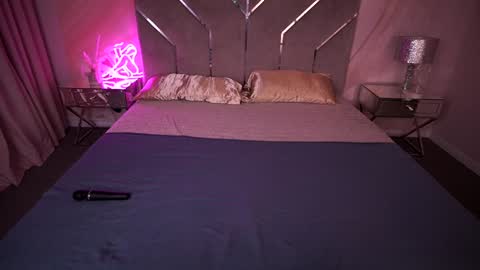 carolinadia online show from 01/22/25, 08:59