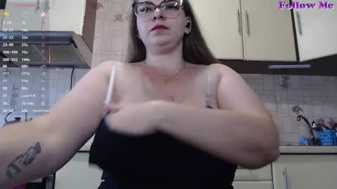 Snapshot of carolinadiamond chatting on 09/09/25, 10:04 carolinadiamond online show from 09/09/25, 10:04