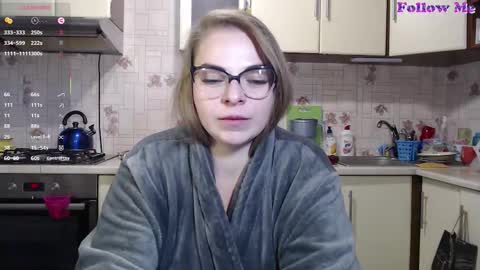 Snapshot of carolinadiamond chatting on 10/02/25, 10:22 carolinadiamond online show from 10/02/25, 10:22