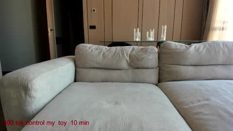 Snapshot of carolinaherera chatting on 02/25/25, 11:19 Lina.I will online 1 December online show from 02/25/25, 11:19