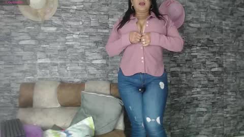 Camelia online show from 11/26/25, 02:45