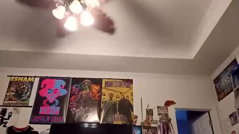 carolinajuggalo17 online show from 06/06/26, 12:27