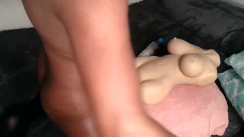 carolinayungin96 online show from 01/17/25, 10:01