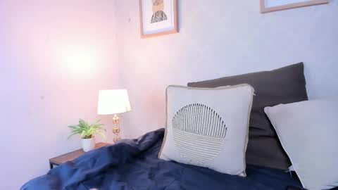  Caroline  online show from 12/16/25, 11:26