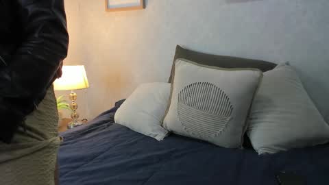  Caroline  online show from 12/18/25, 11:27