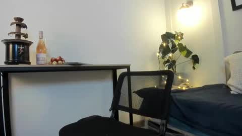  Caroline  online show from 02/14/26, 10:45