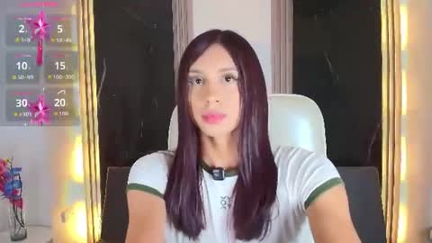 Snapshot of caroline_foster1 chatting on 06/24/26, 12:37 caroline_foster1 online show from 06/24/26, 12:37