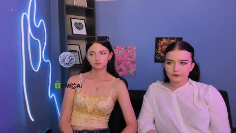 Caroline online show from 05/21/26, 10:55