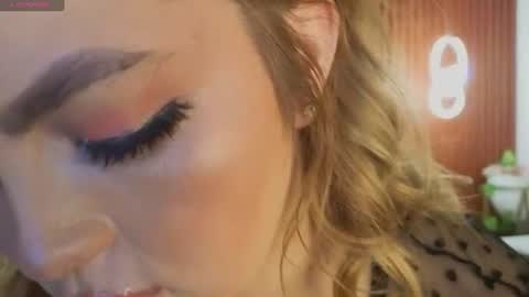 Caro online show from 06/15/26, 07:38