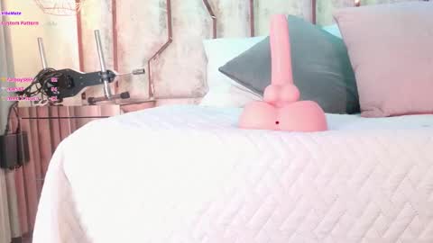 Carolina online show from 12/22/25, 03:14