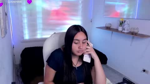 caroline_rodriguez_9 online show from 02/21/26, 07:26