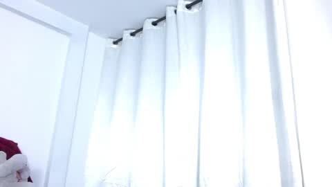 caroline online show from 03/03/26, 04:18