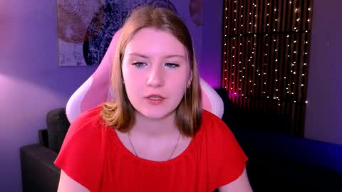 Caroline online show from 03/25/26, 07:36