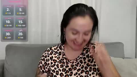 Caroline  online show from 11/06/25, 06:42