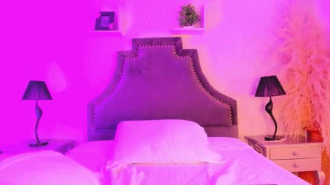 Caroline online show from 02/17/26, 12:23