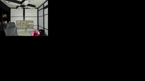 Caroline online show from 05/10/26, 02:00