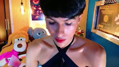carolinejesh online show from 04/19/26, 06:10