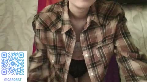 Snapshot of carolinerichter chatting on 10/14/25, 08:15 CarolineRichter online show from 10/14/25, 08:15