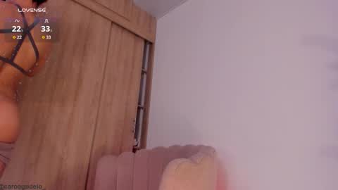 carolinna_ online show from 02/24/26, 02:42