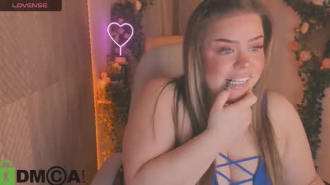 caroll_li online show from 02/06/25, 12:43