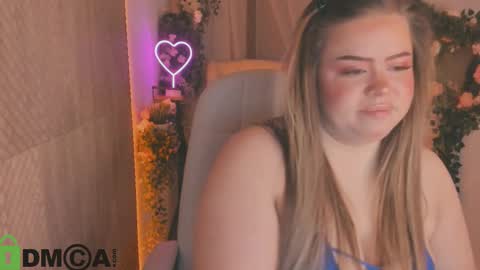 caroll_li online show from 02/09/25, 10:11