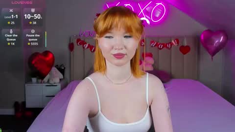 Snapshot of caroll_thompson chatting on 02/12/26, 09:15 Anna online show from 02/12/26, 09:15