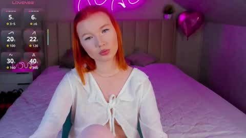 Snapshot of caroll_thompson chatting on 02/26/26, 09:08 Anna online show from 02/26/26, 09:08